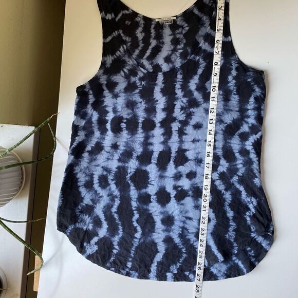 Closed Brand Silk Tie Dye Top blue blouse size Small - Picture 6 of 9